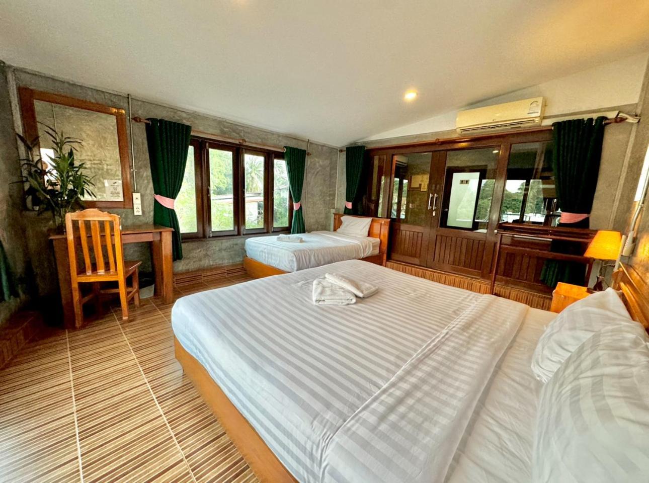 Propaganda Hostel Ko Pha Ngan Luaran gambar